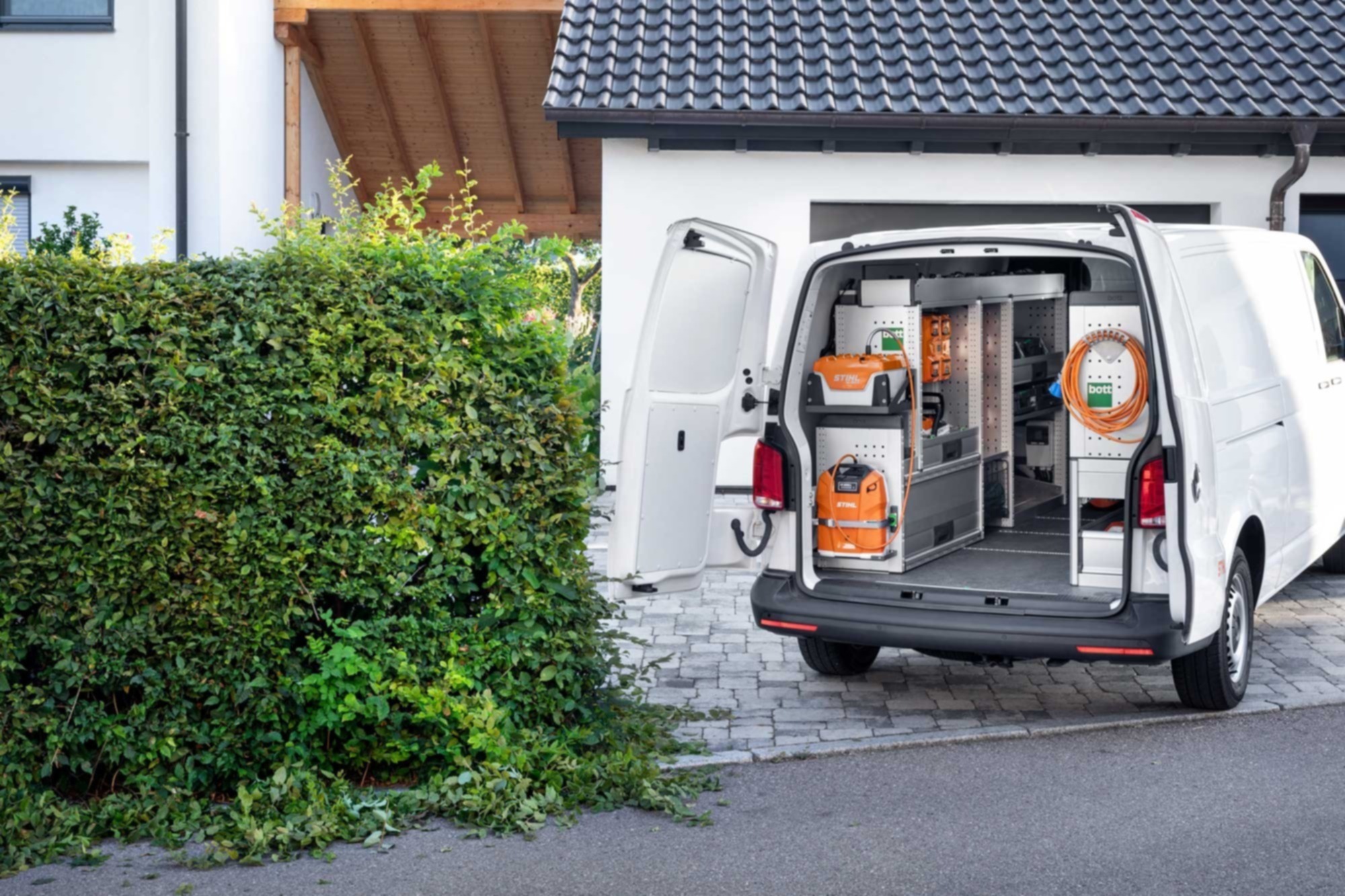 Kleinkastenwagen mit bott vario3 Ausbau für Garten- und Landschaftsbau