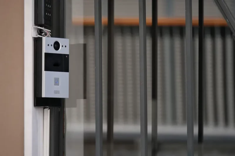 Door intercom system