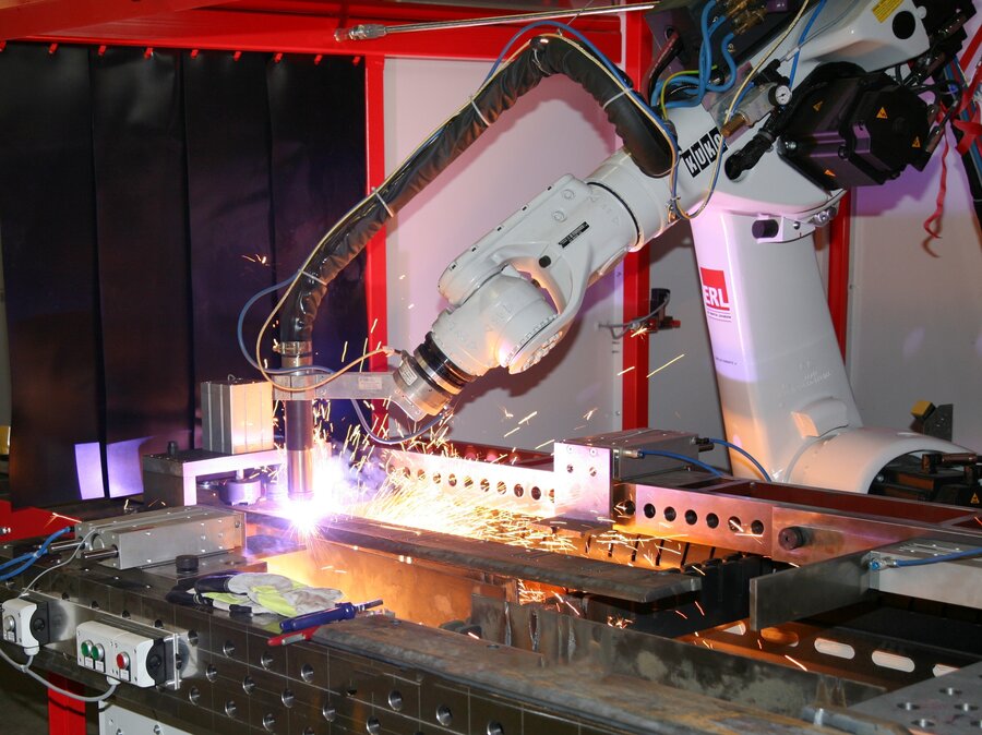 ESAB Plasmaroboteranlage Brennschneidmaschine