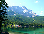 Aussicht auf Zugspitze und Alpspitze
