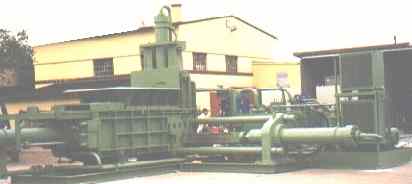 Schrottpresse