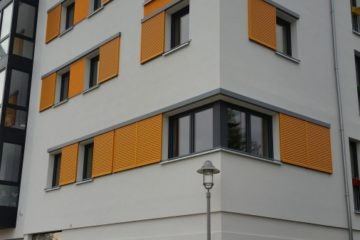 Schiebeläden auf Leichtbauwand
