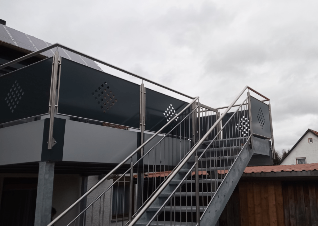 Stahlbaumontage