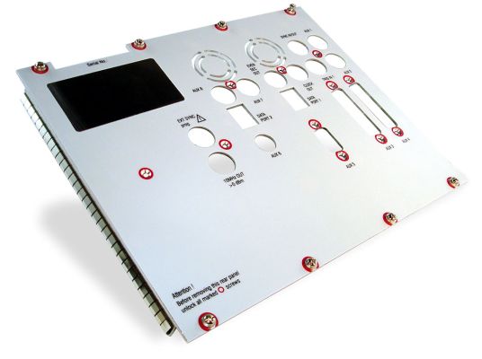 Bedruckte Frontplatte mit Display