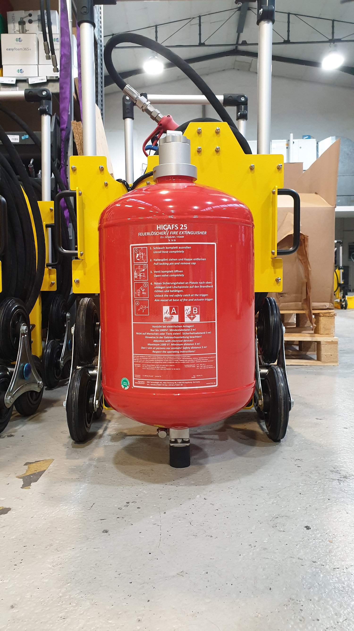 Fahrzeugbrand im Einsatz