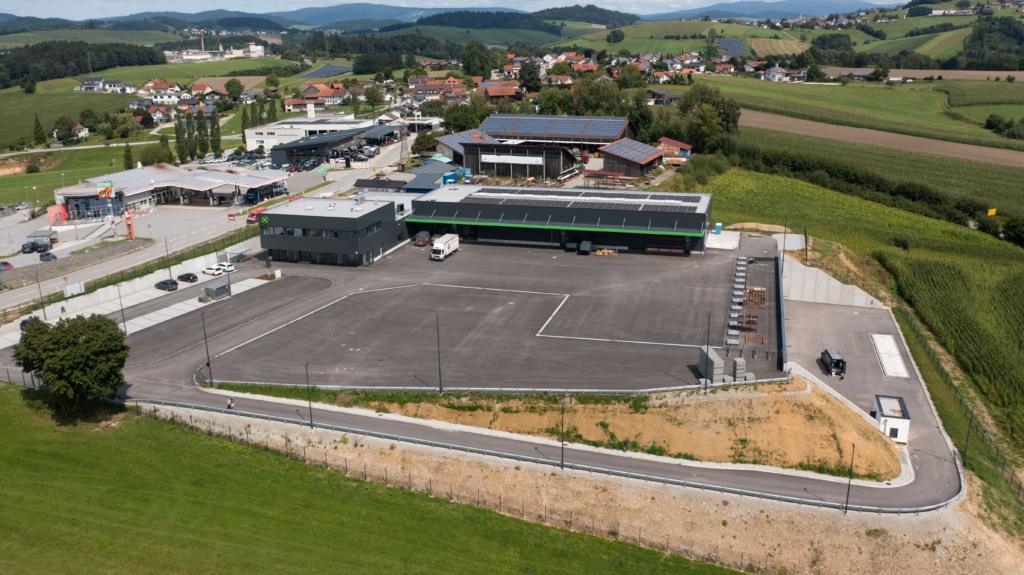 Schlüsselfertiger Industriebau (Agrarzentrum)
