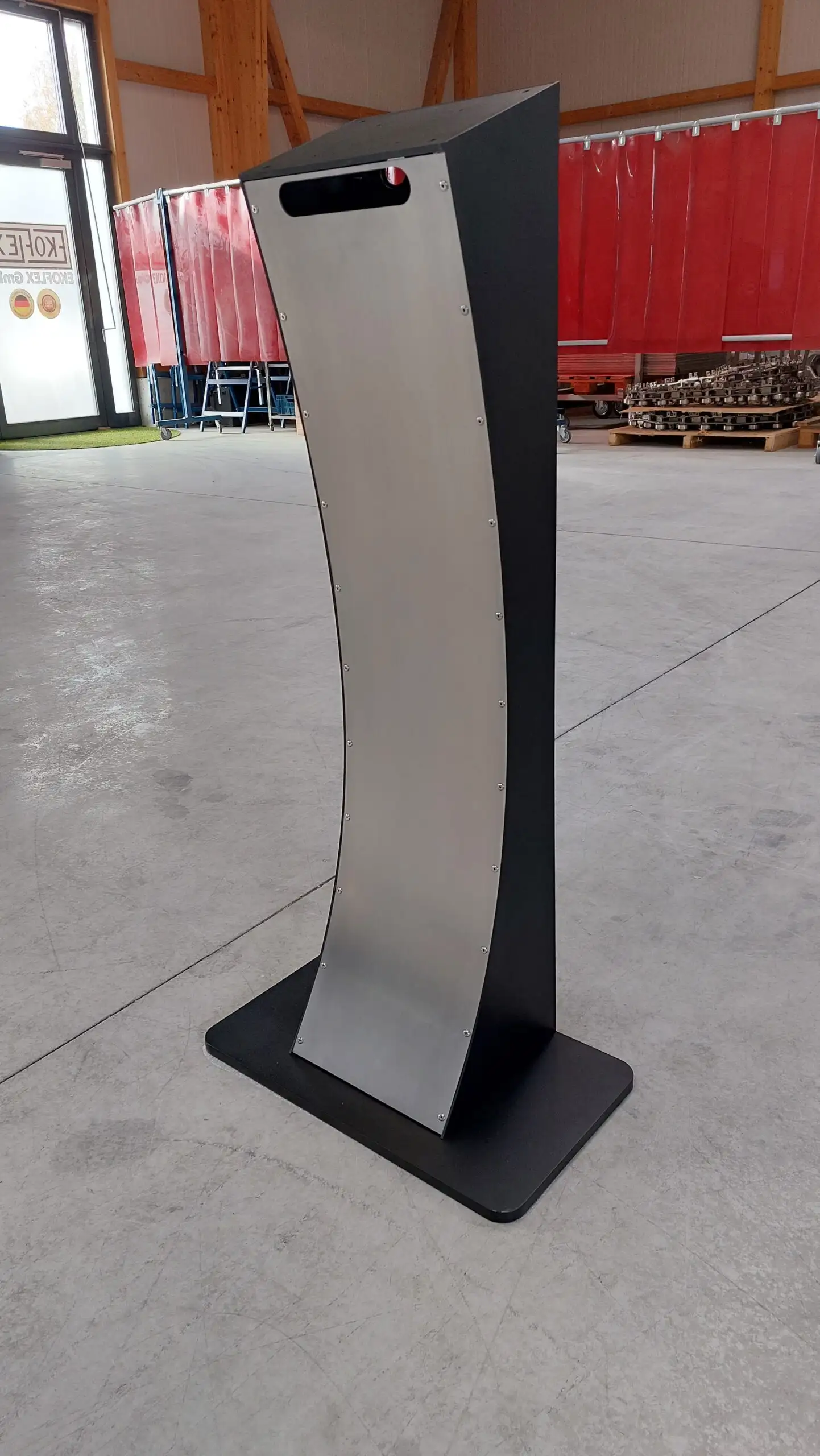 Terminal-Säule aus Edelstahl