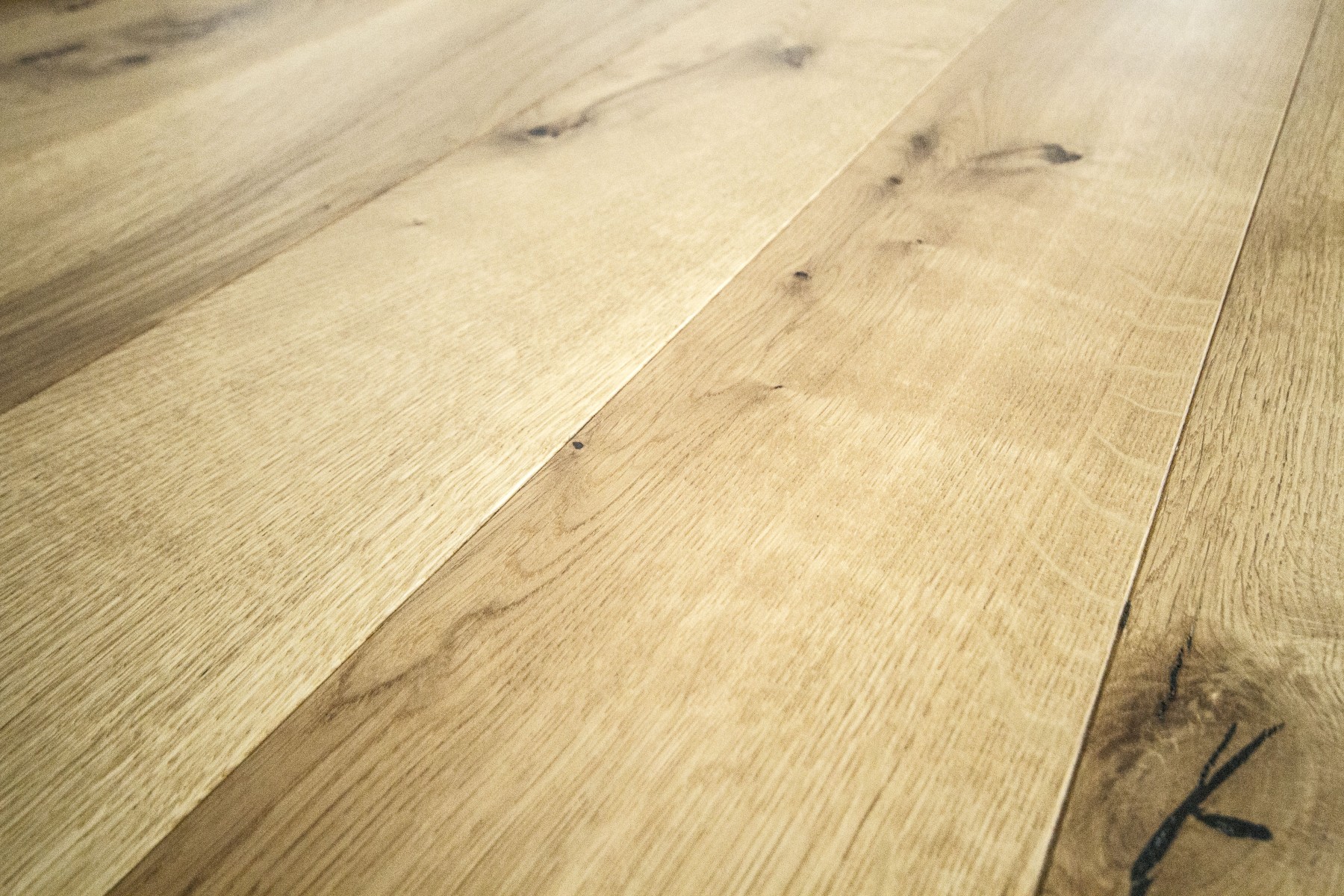 Landhausdiele, Eiche rustic schwarz gekittet