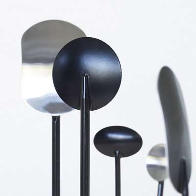 Shock ladle with polyamide coating