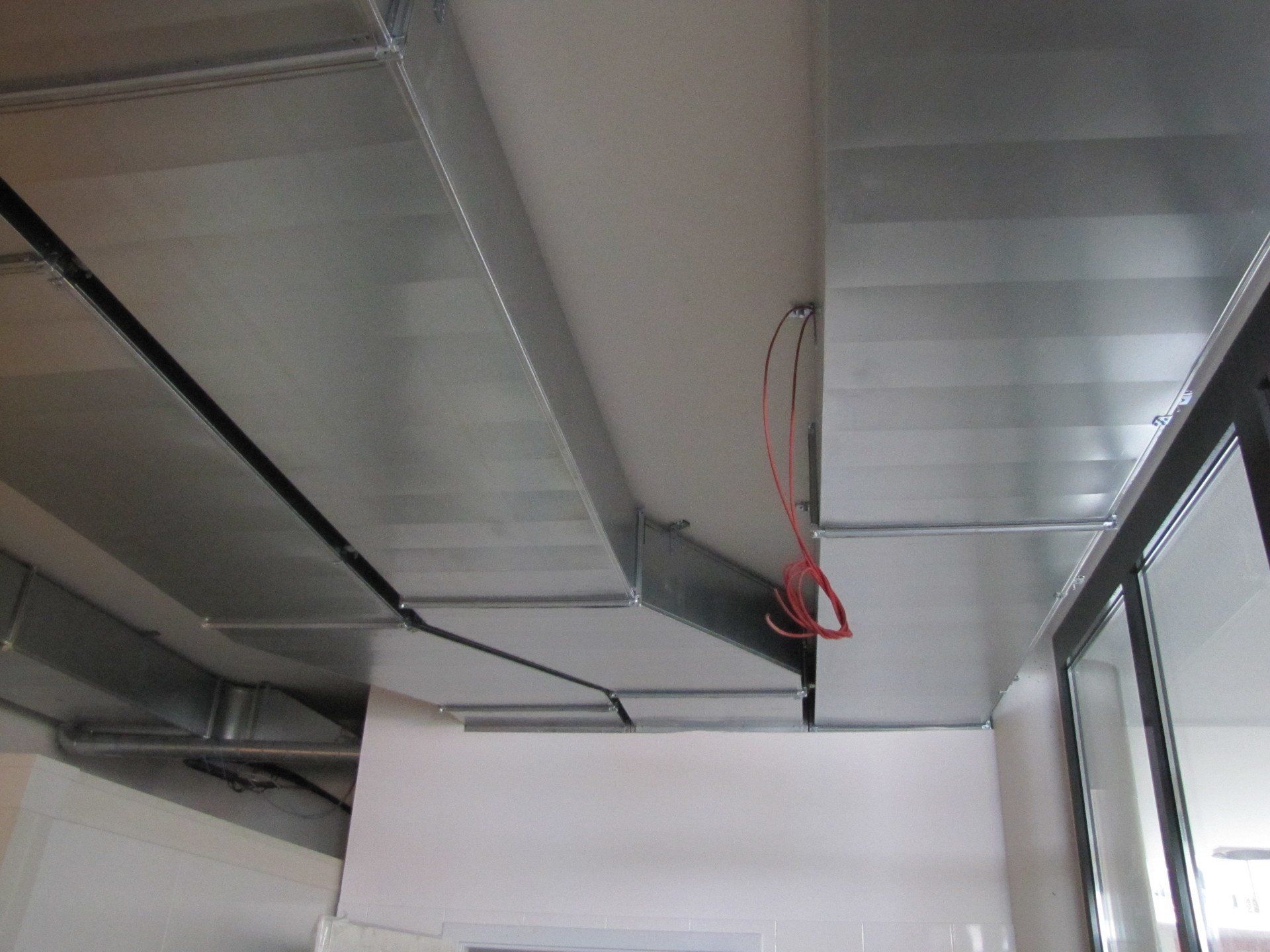 Rectangular and round duct systems