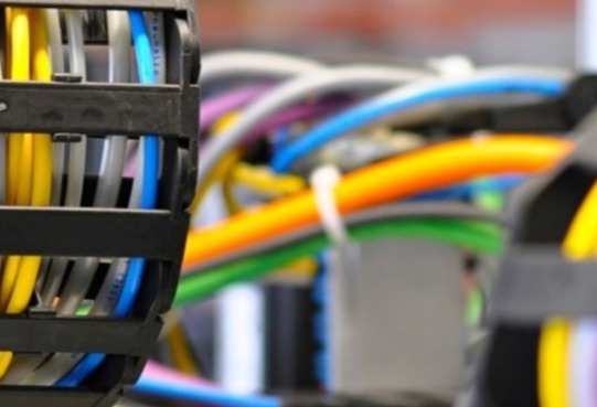Kabel- und Schleppkettenkonfektion