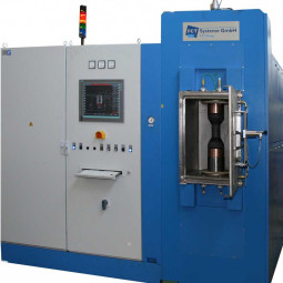 Sinteranlage HP-D mit geöffneter Tür