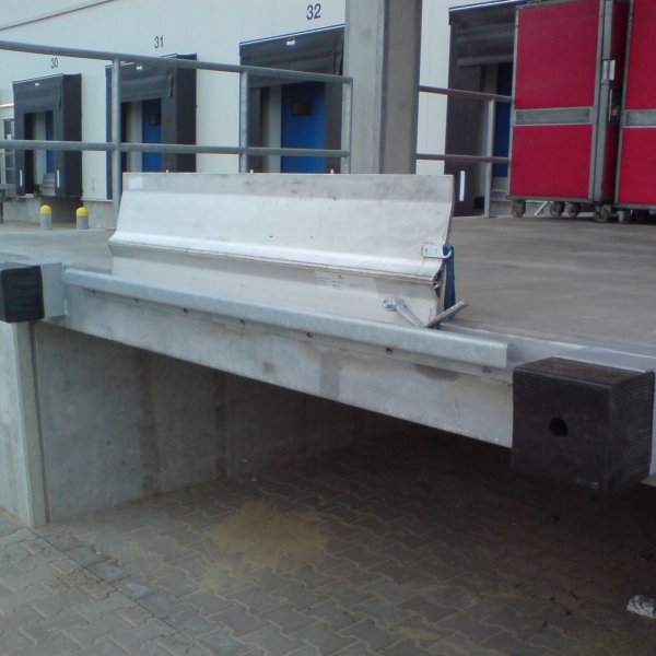 Schwenk- / Überfahrbrücken