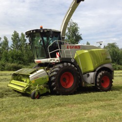 Arbeitseinsatz auf dem Feld