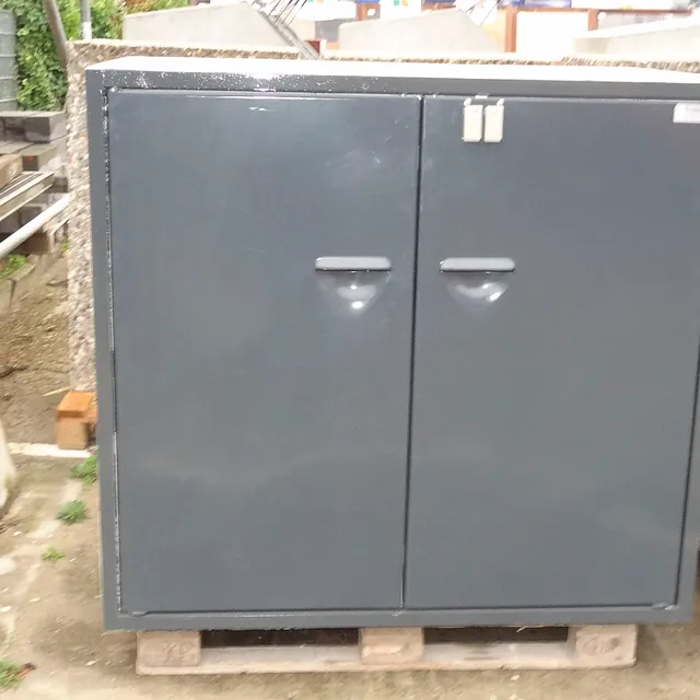 Beton-Sonderanfertigung einer Müllbox