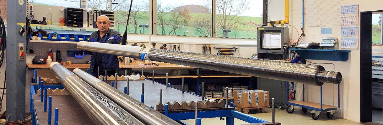 Verpackung und Versand von kundenspezifischen Trapezgewinden