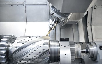 Bearbeitungsvorgang in automatisierter Zelle