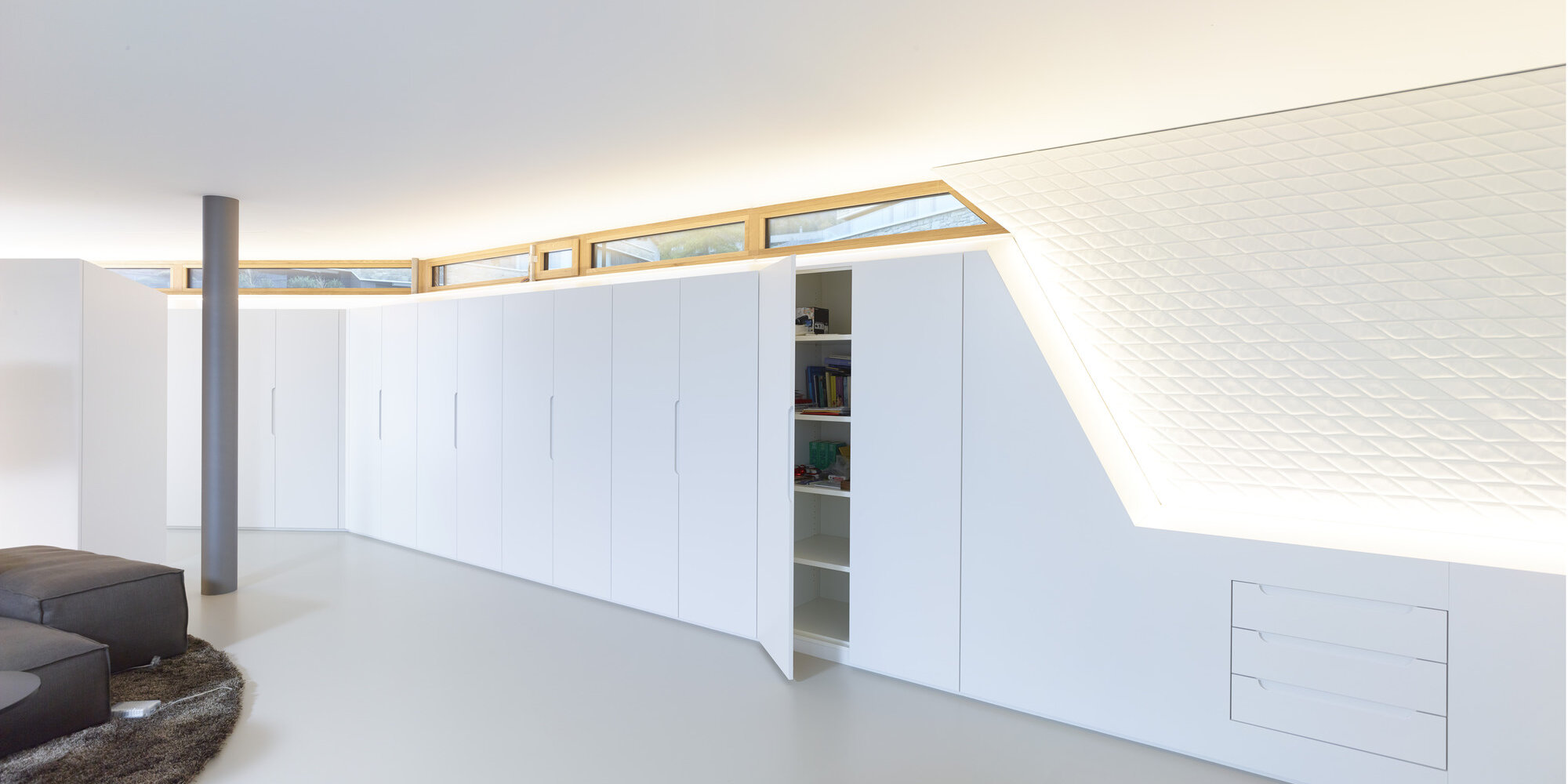 11-Meter-Einbauschrank
