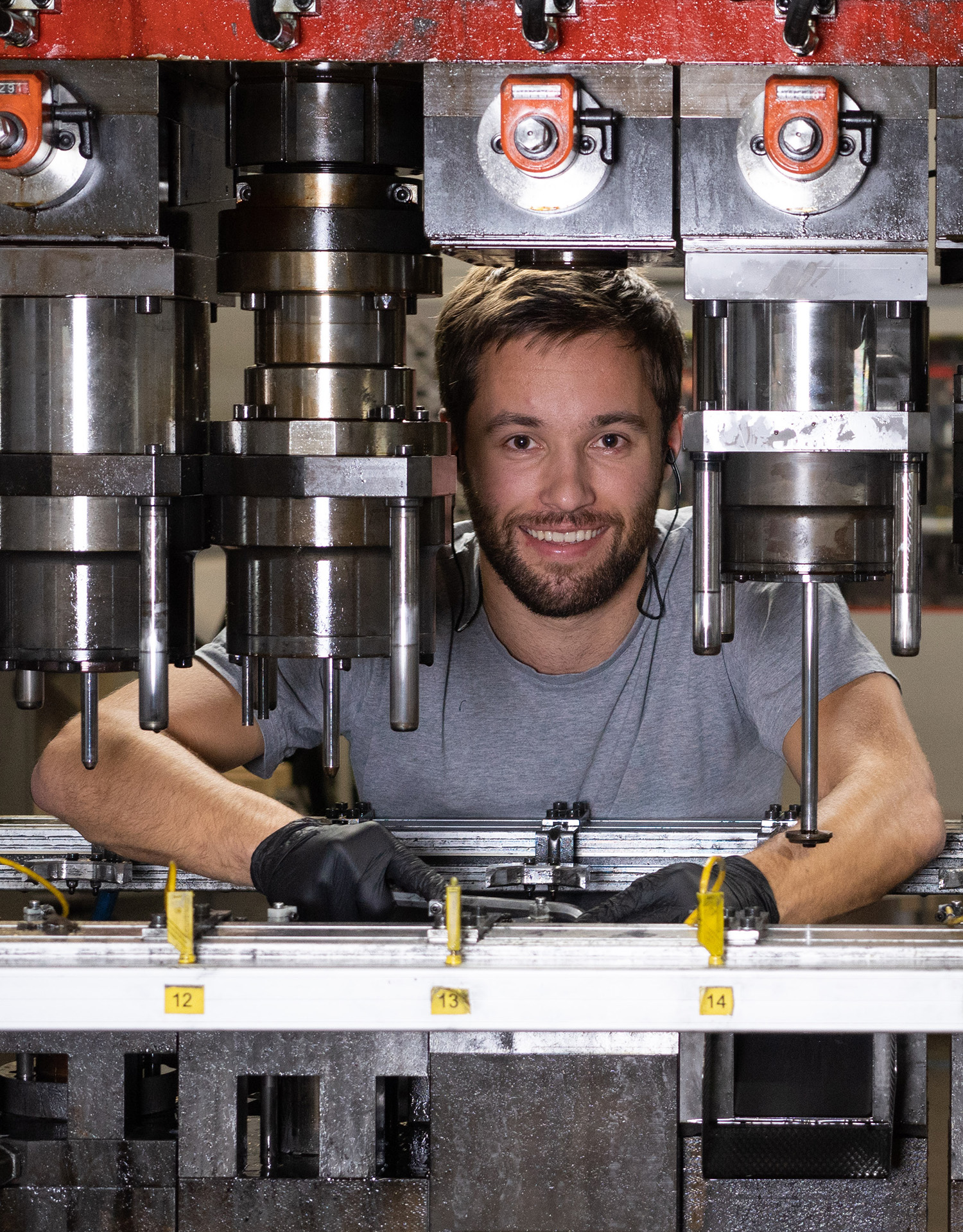 100 Jahre MARK – Benchmark des Tiefziehens