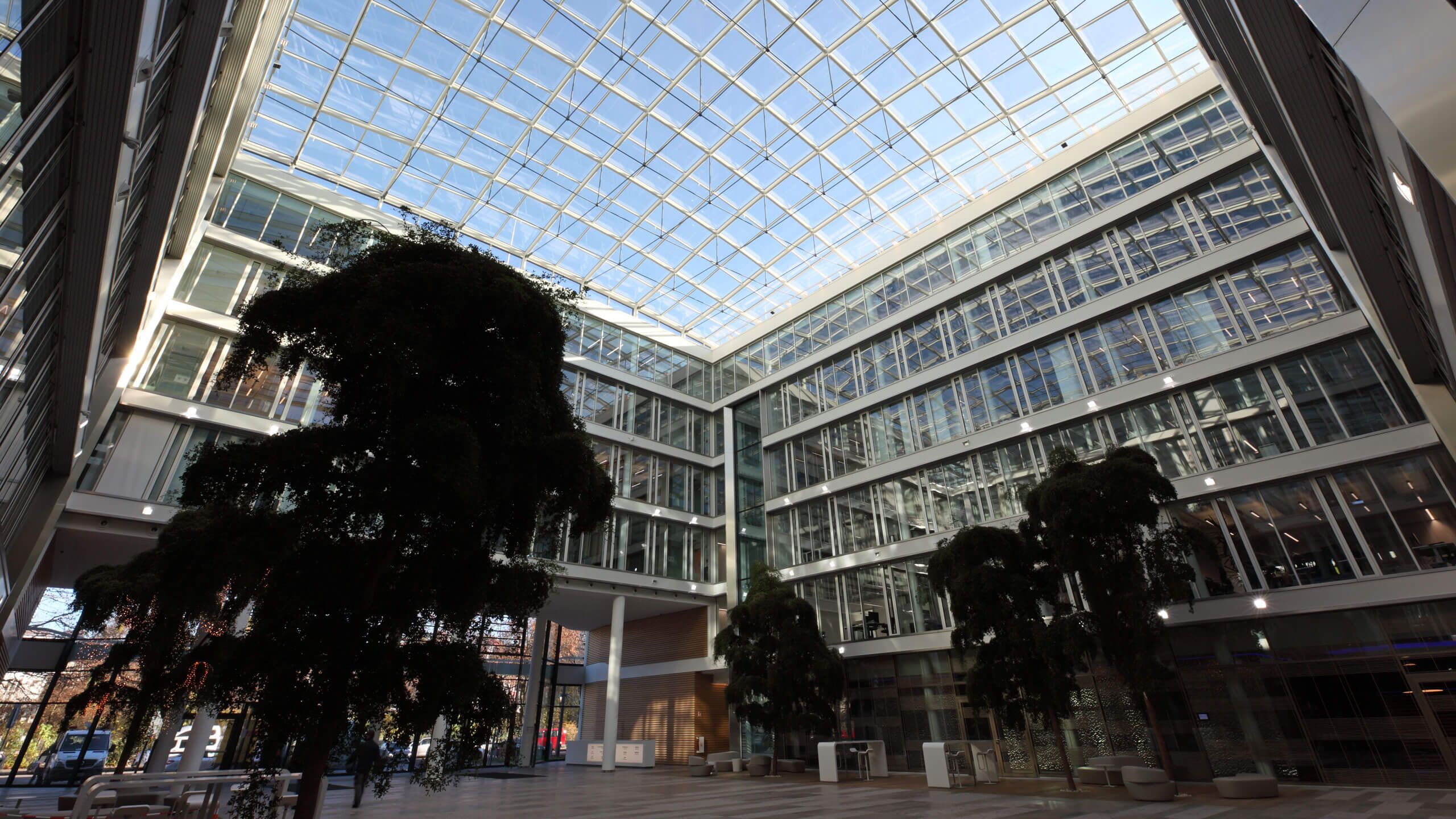 TÜV SÜD Newton, Innensicht