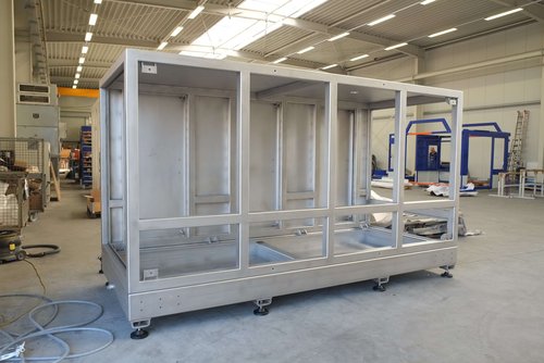 Machine frame made of stainless steel