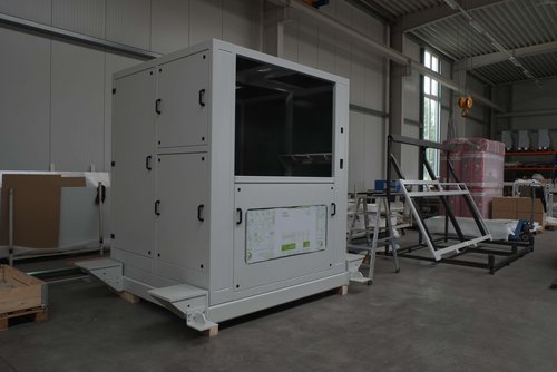 Machine enclosure with removable elements