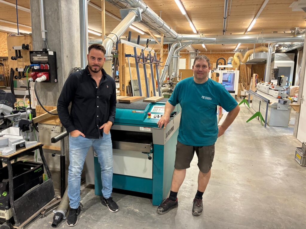 Martin T45 Dickenhobelmaschine bei der Flückiger Schreinerei
