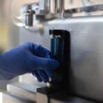 Benchtop-Maschinen für Spritzen-, Vial- und Cartridge-Abfüllung