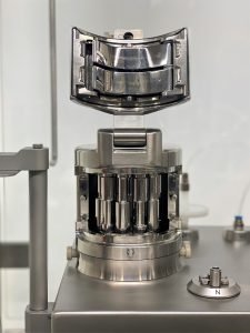 Füllsystem mit Peristaltikpumpe