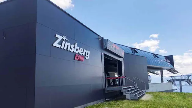 Fassadenverkleidung Seilbahnstation Zinsberg Bahn