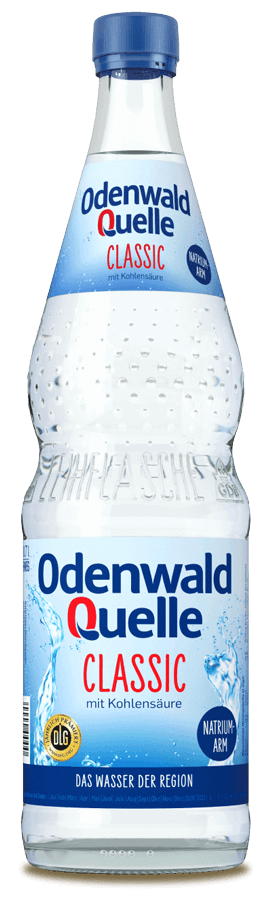 Mineral water Classic in the 0.7-l reusable glass bottle