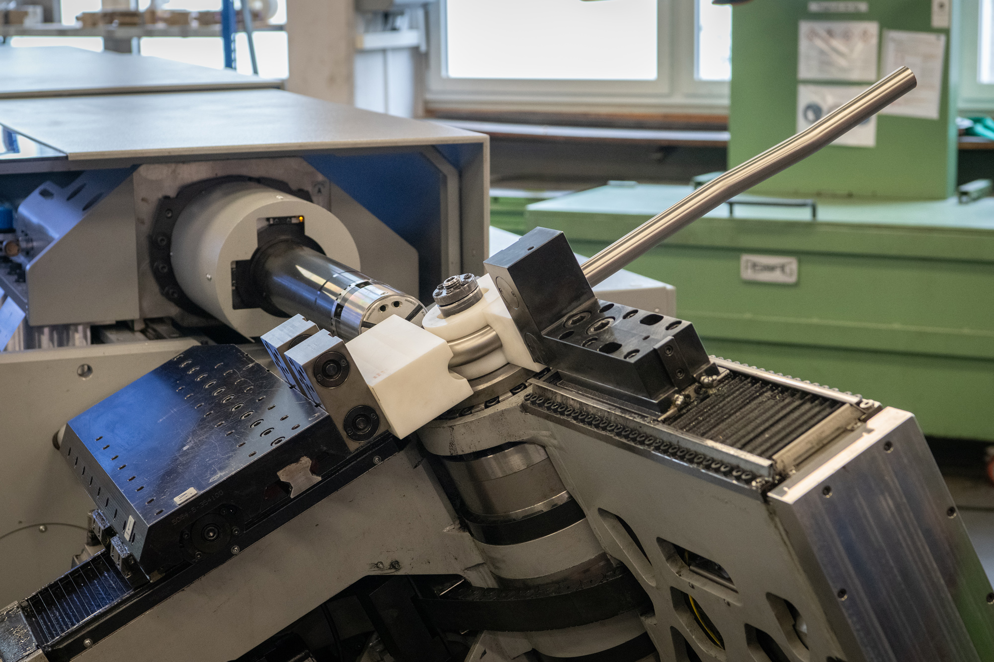 Rohrbiegemaschine (CNC)