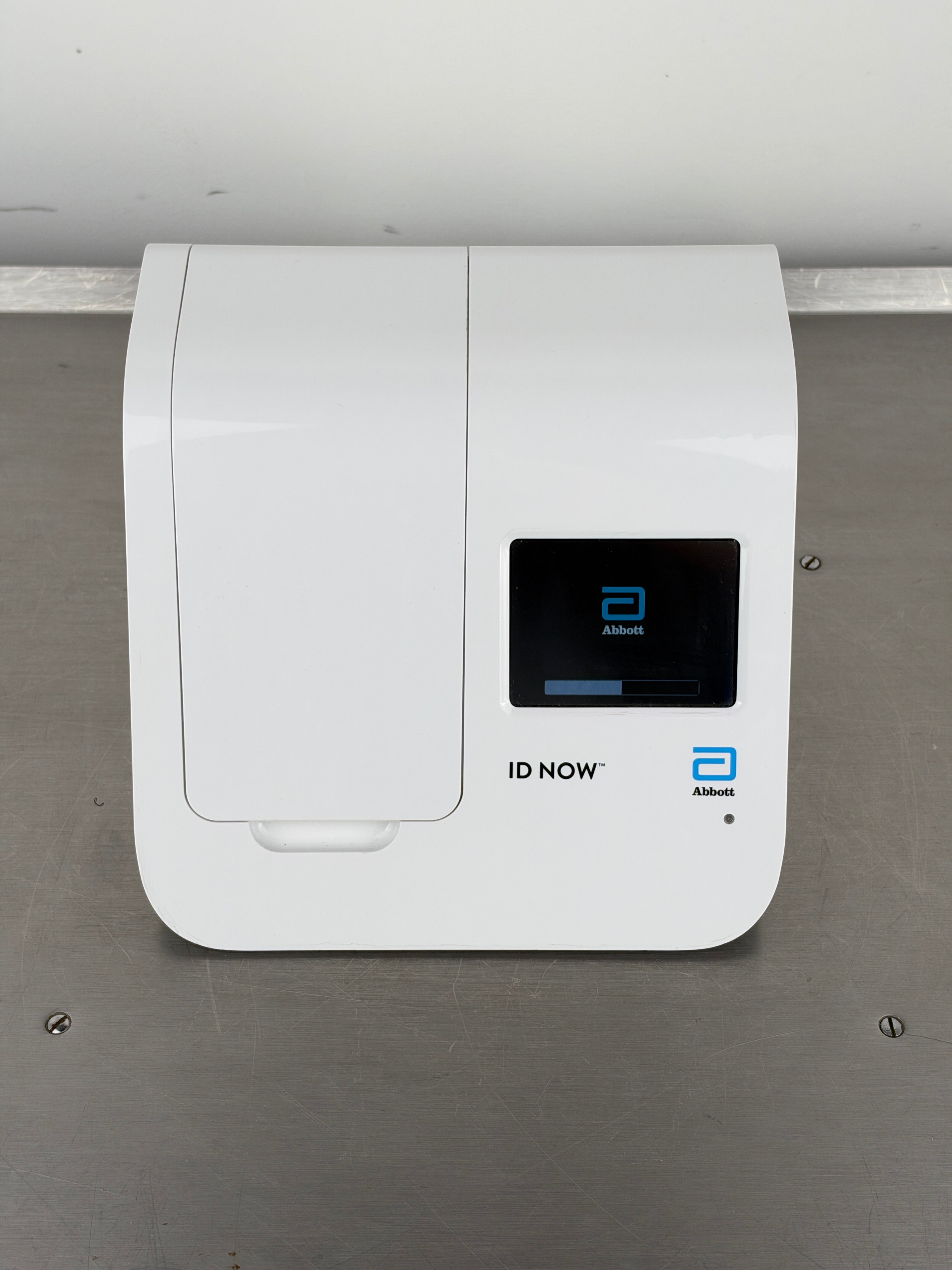 Abbott ID NOW – Molekulardiagnostik-/Point-of-Care-Analysator