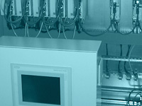 Schaltschrank mit SPS-Steuerung