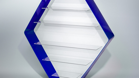 Display aus Acrylglas