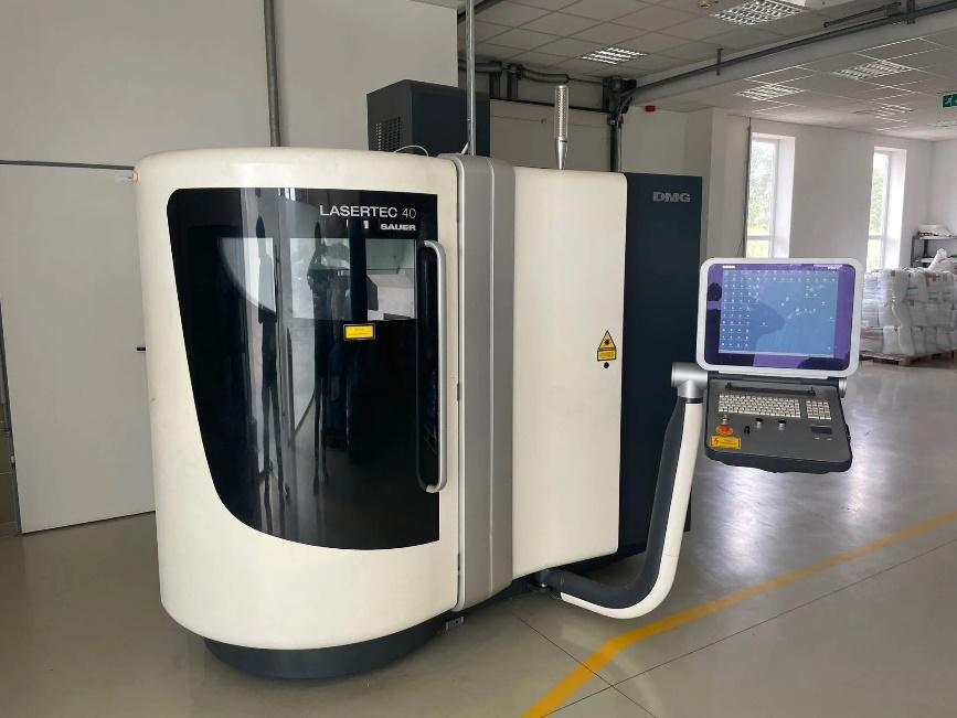 WAGNER DCJ 265 x 1000 – Leit- und Zugspindeldrehmaschine
