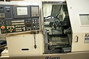 Miyano 8-Achsen-Drehmaschine mit Stangenbeladung