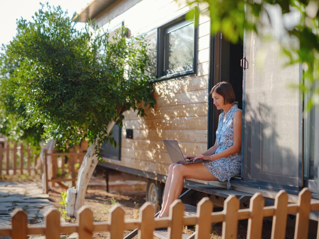 Tiny House aus CLT-Massivholz