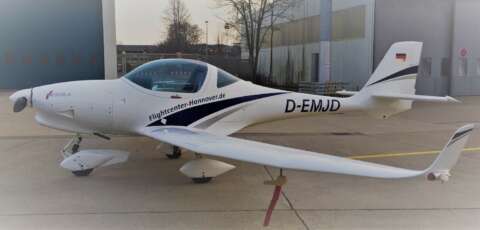 60 min Schnupperflug Aquila A210