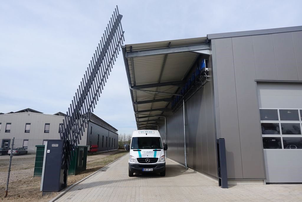 Flying Gate Hubtor