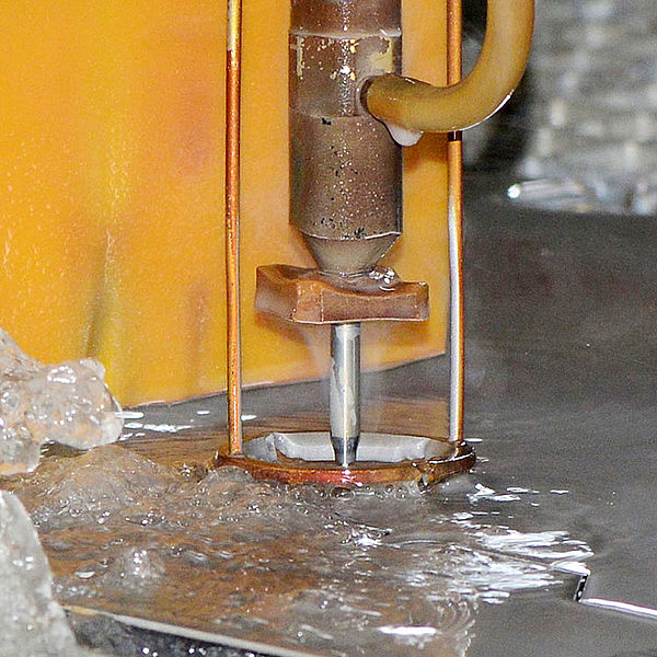 Wasserstrahlschneiden W2D
