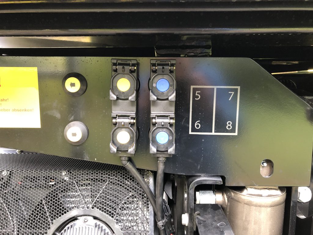 Außenbedienung einer Hydraulikanlage