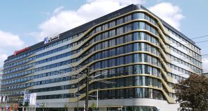 Hinterlüftete Metallfassade
