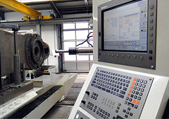 Werkstattarbeiten an Industrieaggregaten