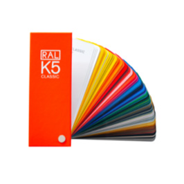 RAL-Farben und Dekore für Tore