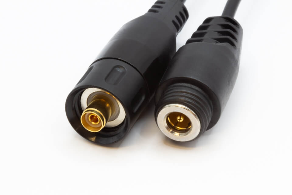 Koaxial- und Triaxial-Stecker