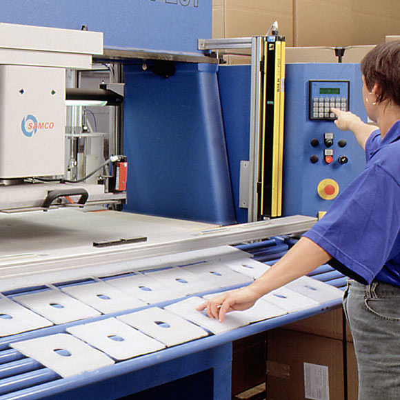 Produktion an der Stanze – Stanzteile