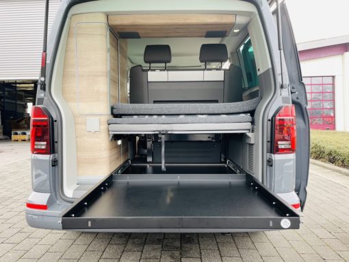 Rear slide-out