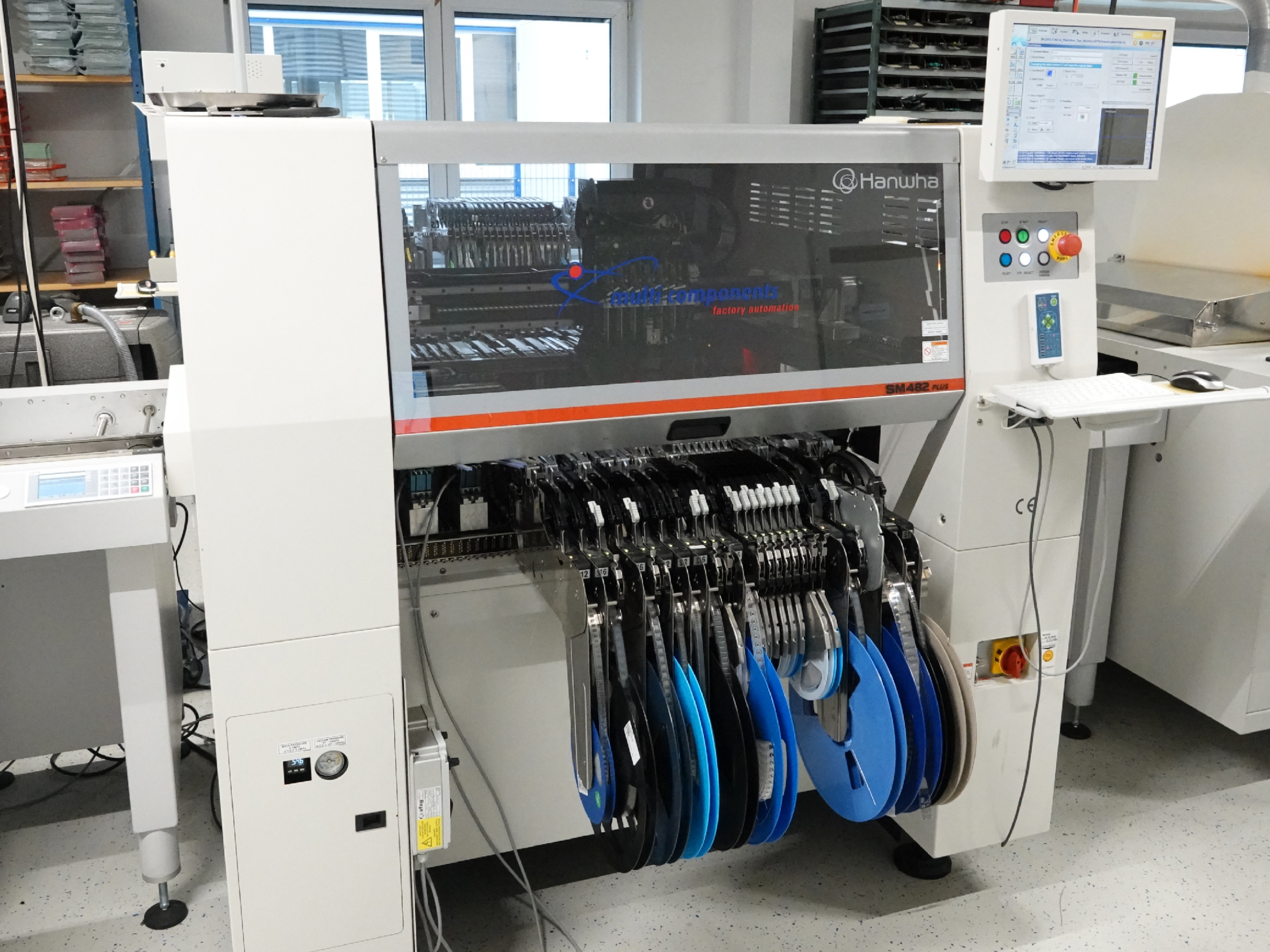 Fertigung bei Hauss Elektronik