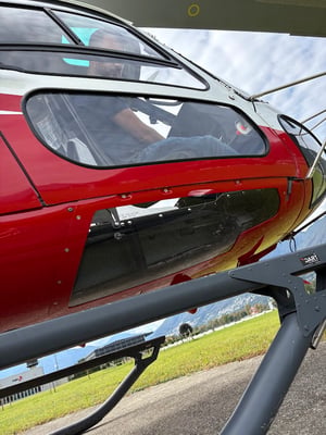 Cockpit-Bodenfenster (RH) – Airbus AS350/H125